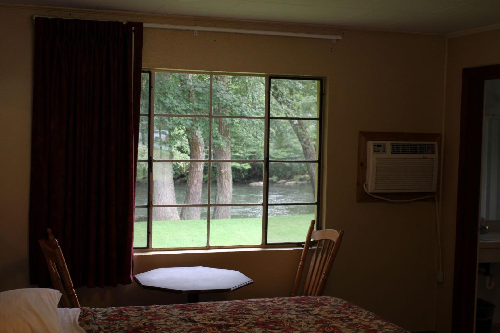 Two Rivers Lodge Bryson City Exterior foto